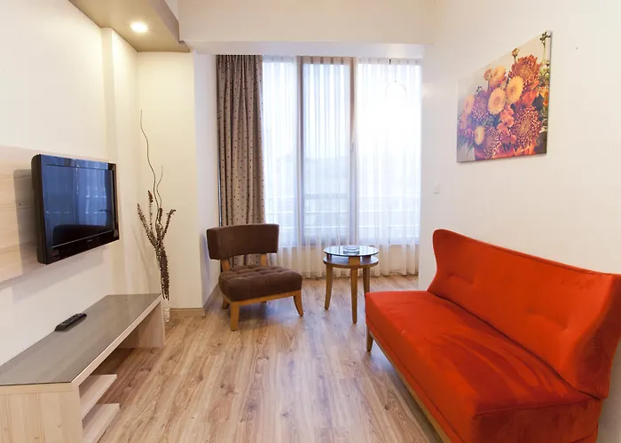 La Flora House Hotel