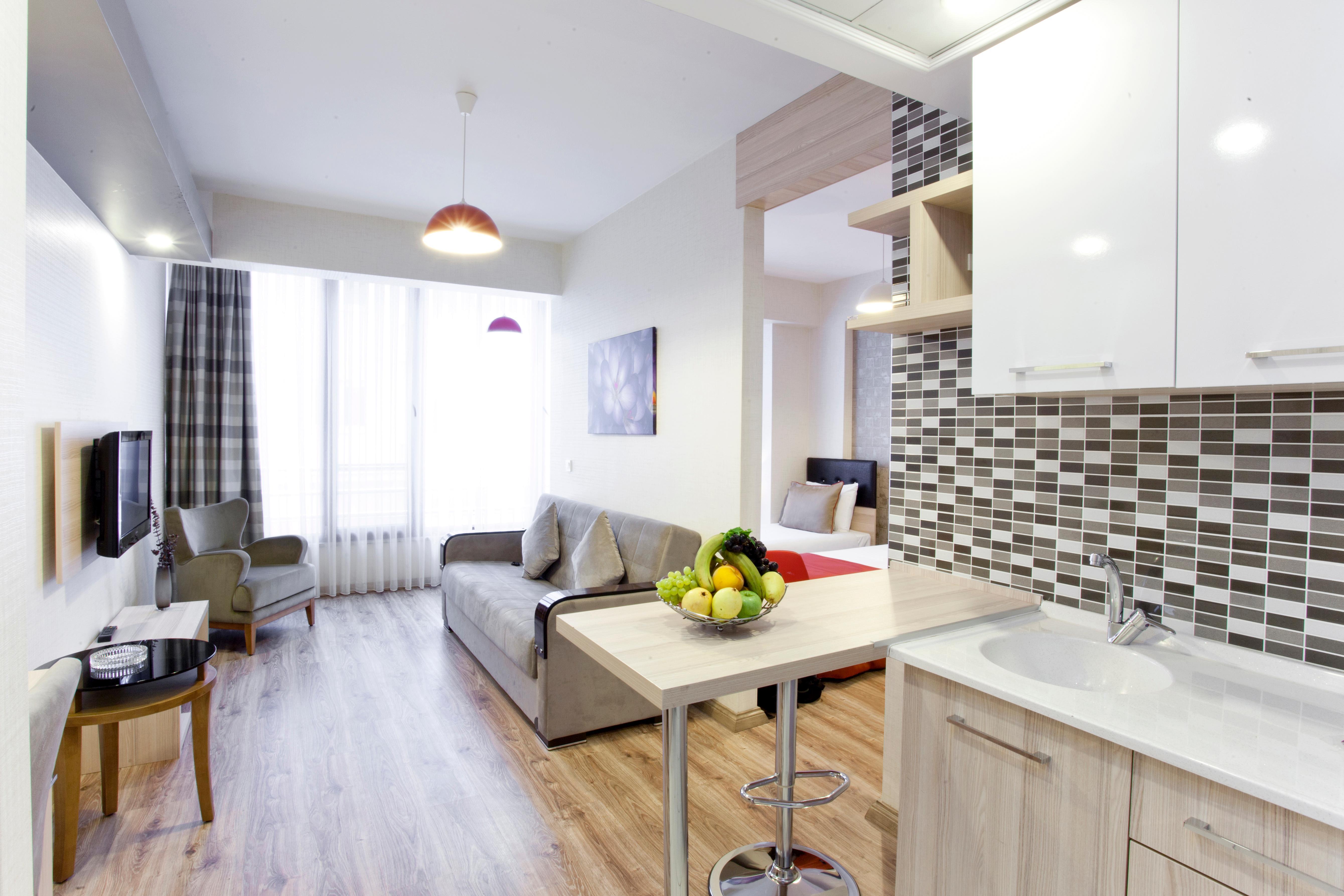 La Flora House 4*